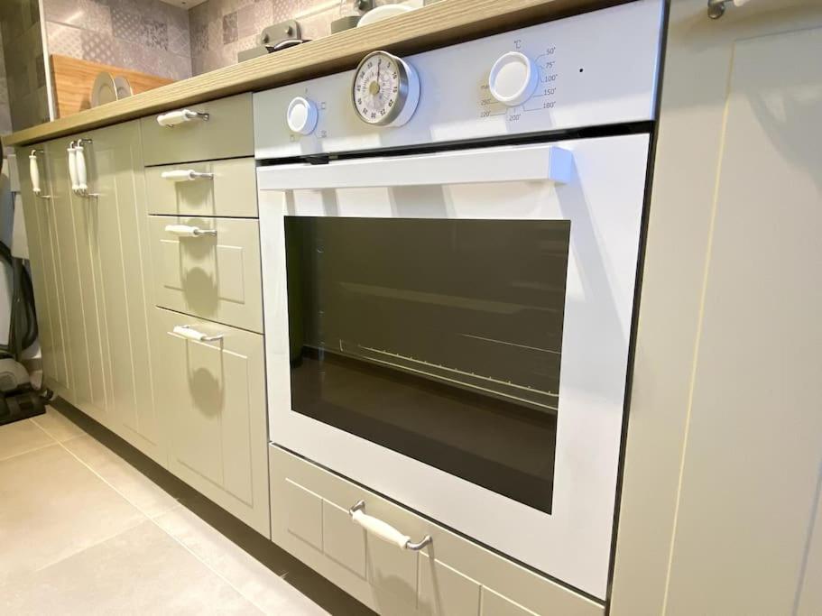 New Studio Apartment In Central Budapest - Free Parking エクステリア 写真