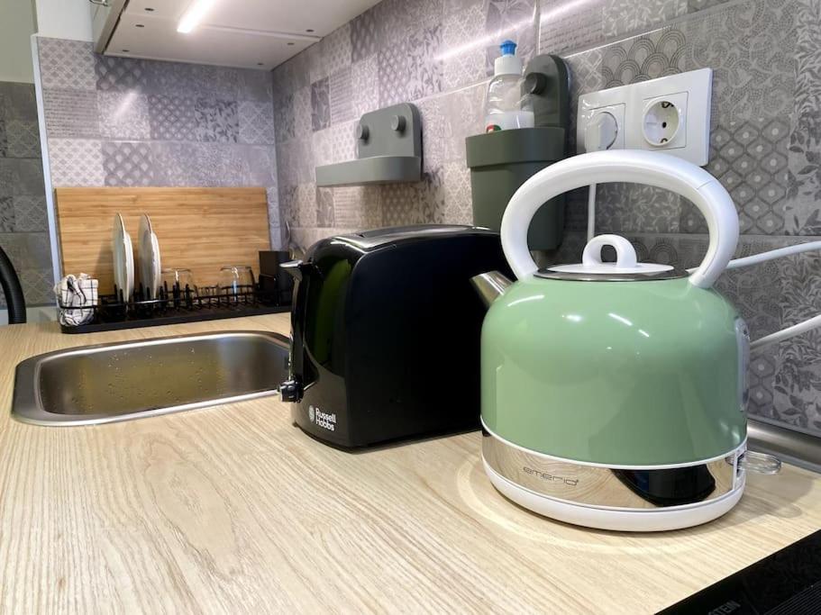 New Studio Apartment In Central Budapest - Free Parking エクステリア 写真